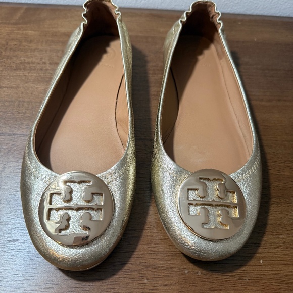Ladies TORY BURCH Flats size 7M - Picture 1 of 6